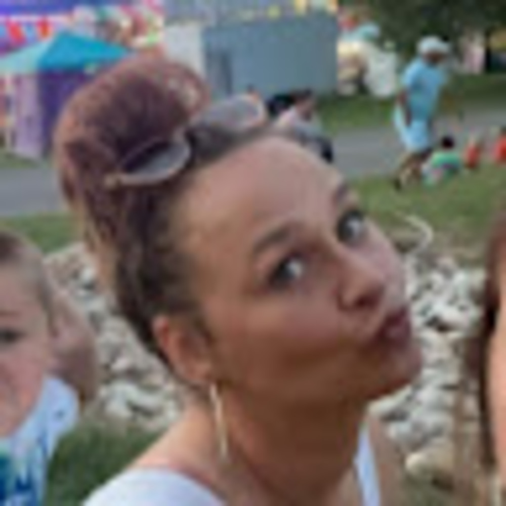 Meet your Posher, Jenneth